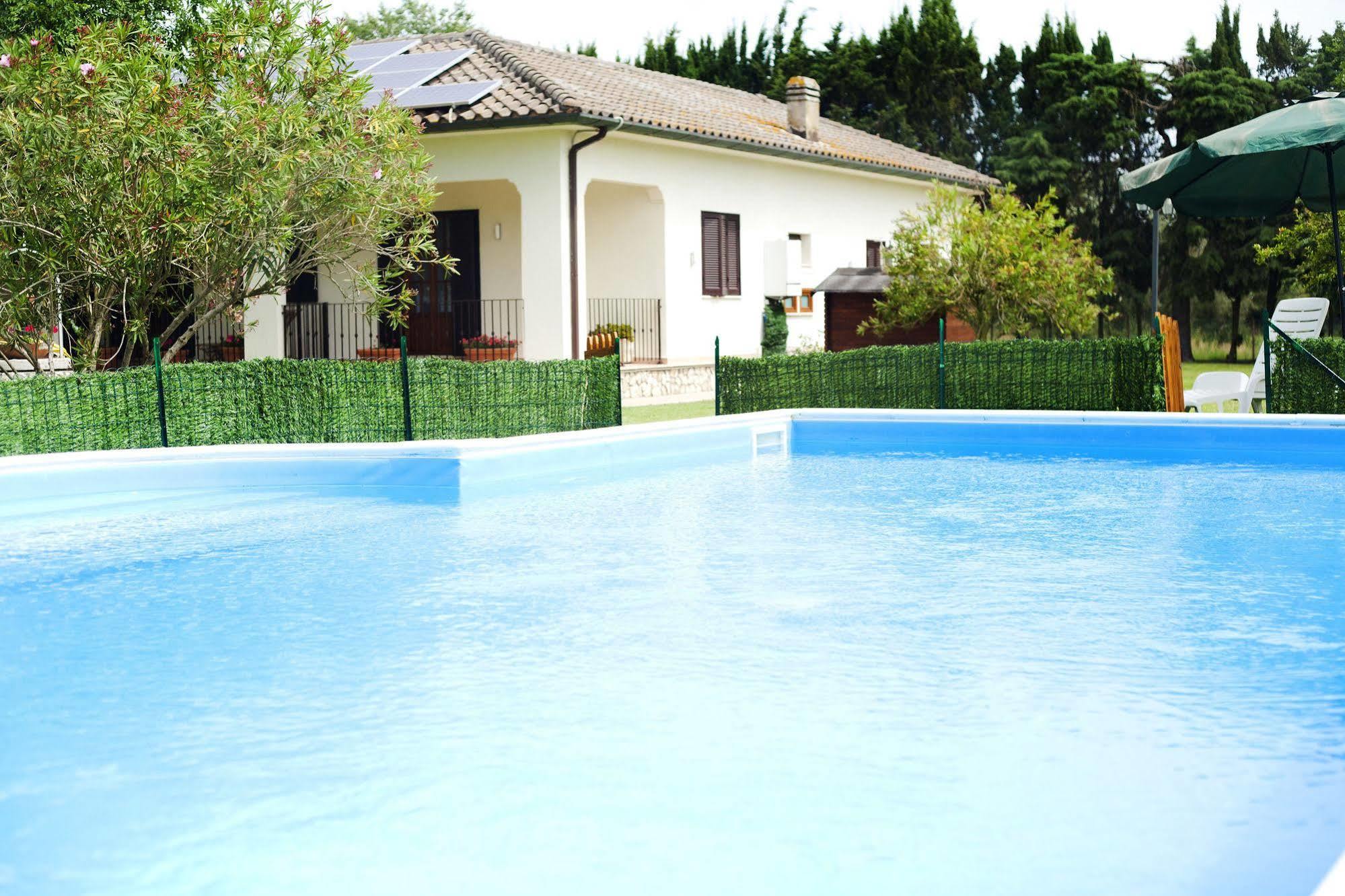 Готель Relais La Mimosa Pontinia Екстер'єр фото
